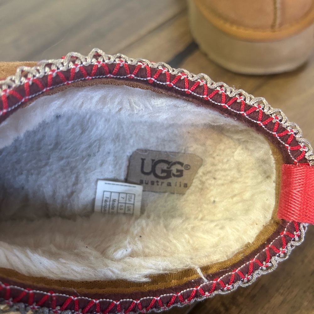 UGG Chestnut Suede Platform Mules with Red Accents - Picture 6 of 9